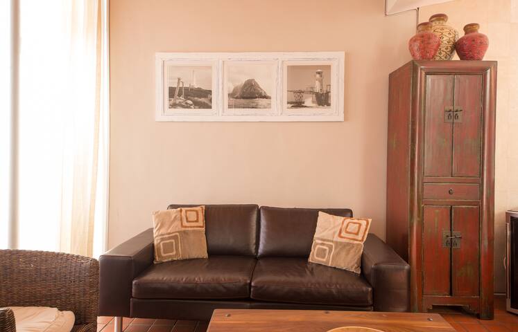 Modern & bright Fresnaye Home gallery image 4