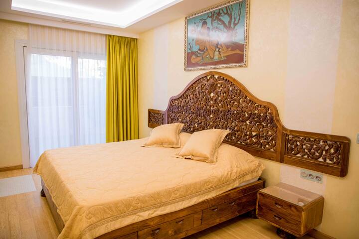 Apartments in Villa 100 m to the beach Fenals. gallery image 5