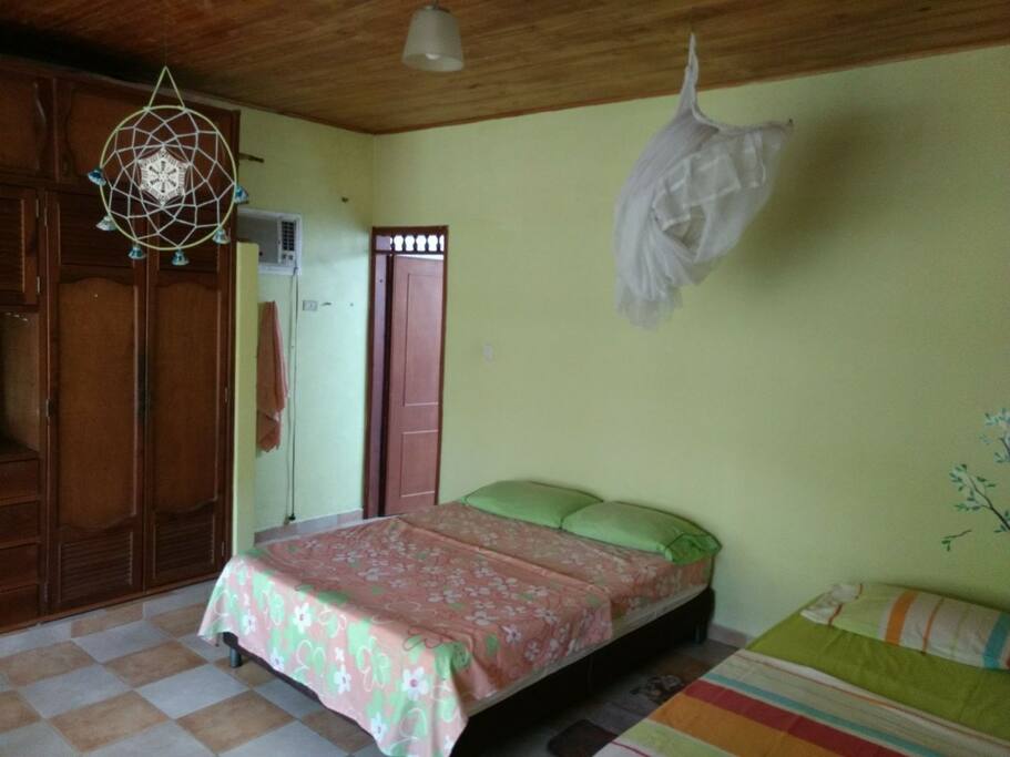 habitación 1 cama doble,1 cama sencilla