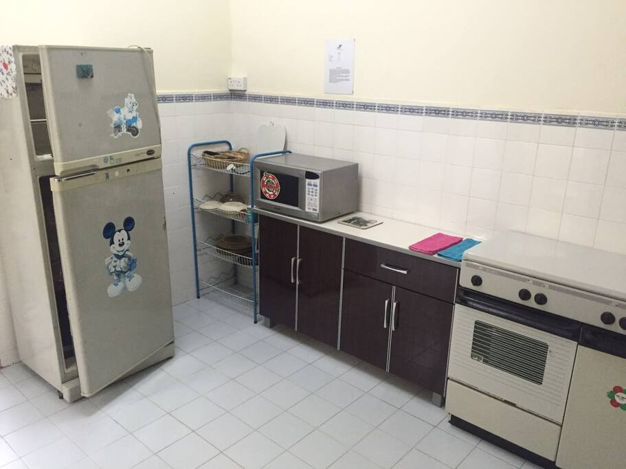Kitchen area with cooking facilities