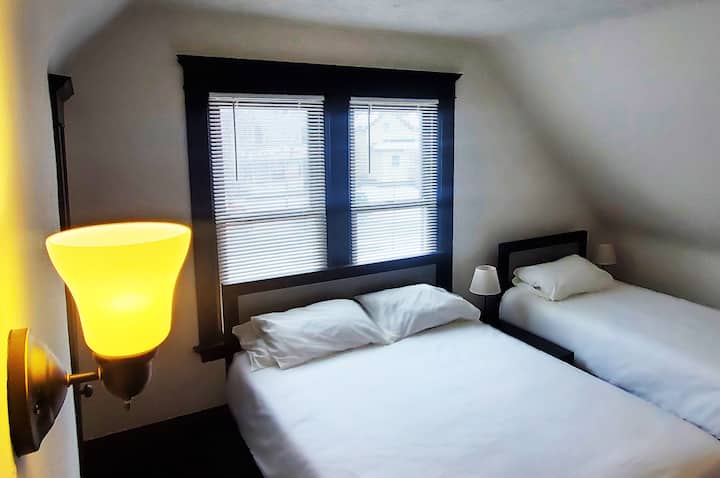 غرفة النوم 2