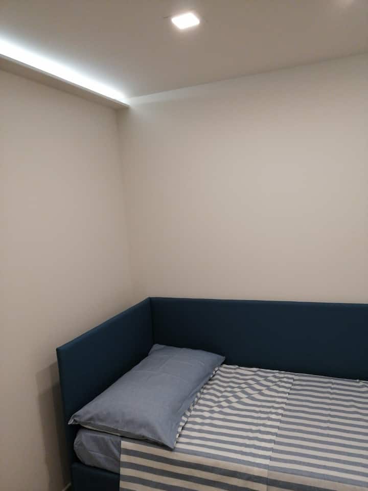 The children's room on the lower floor