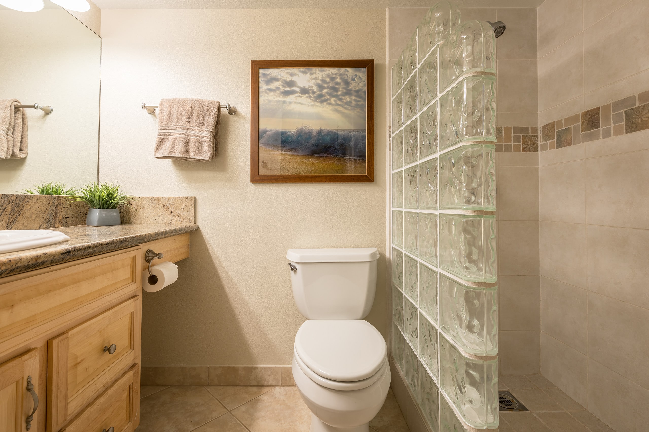 Condo in Kihei · ★4.96 · 1 bedroom · 1 bed · 2 baths - Image 9