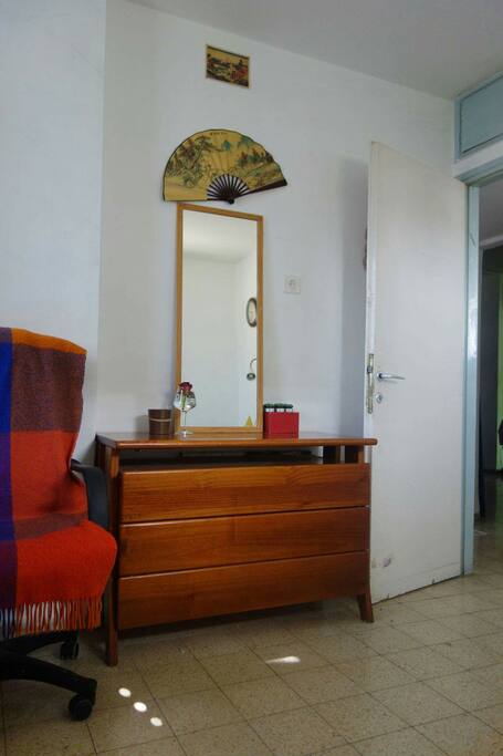 living bedroom