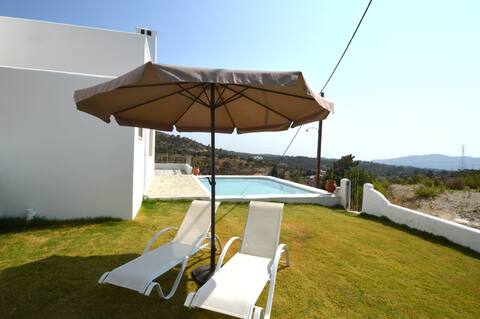 Bianca House with pool