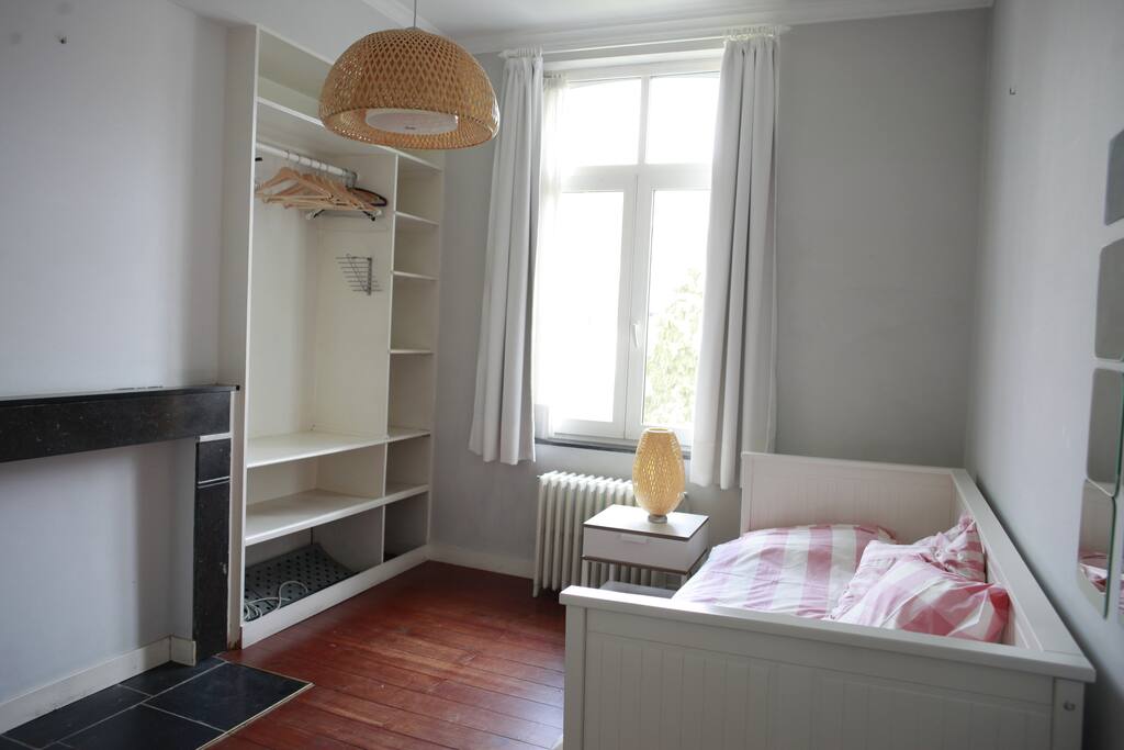 single bed convertible in double bed