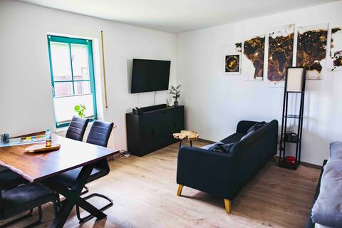 Top Airbnb: The Choir Room -Ambience at the Foot of the Castle in Ilm Kreis