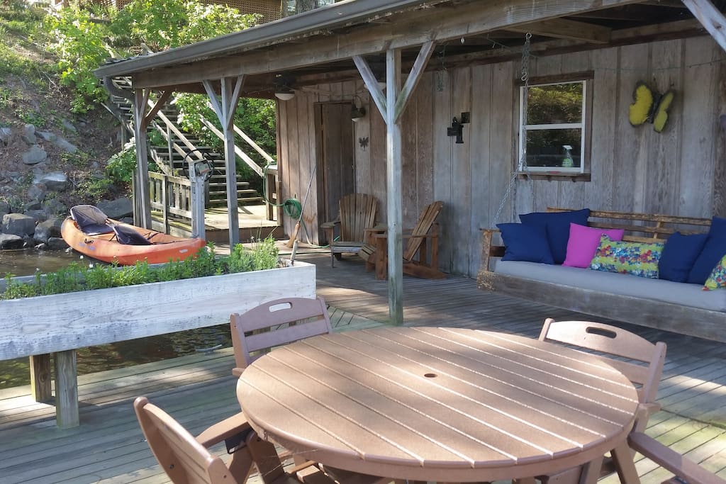 Boathouse w/ swing