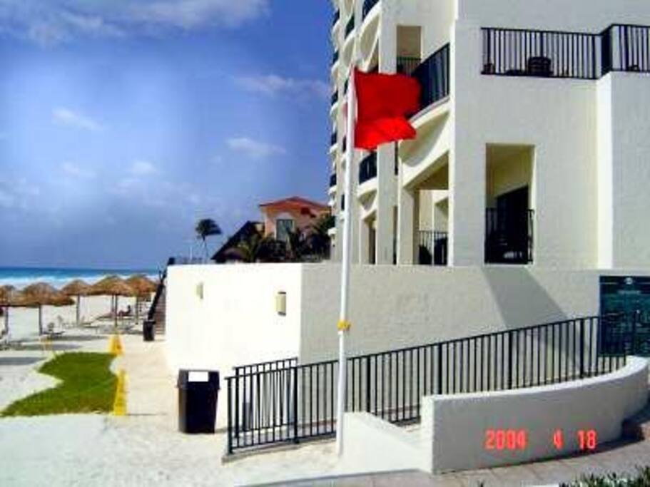 VILLA 5004A