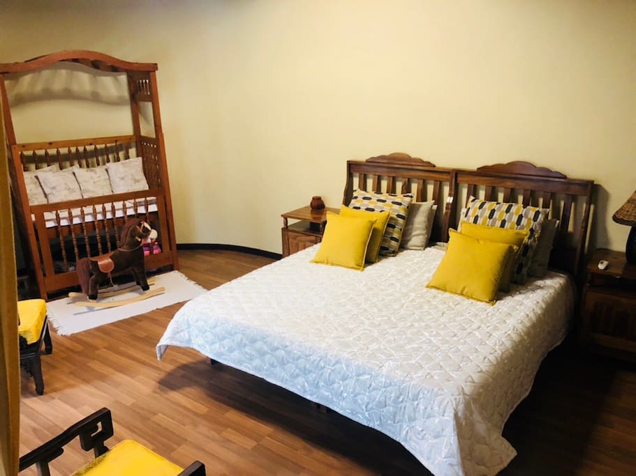 Golden room
