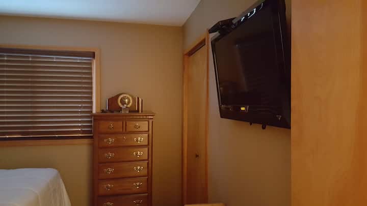 חדר שינהמס '3 - קינג