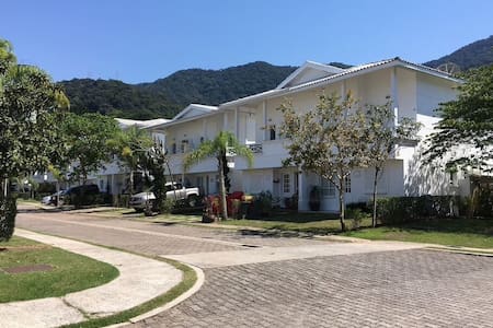 Condomínio Villa Marae -  Maresias - São Sebastião