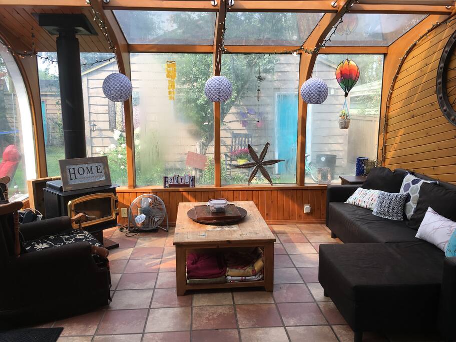 Sun Room/ Main Entrance