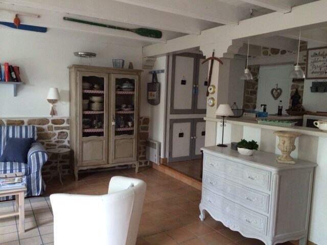 Successful Airbnb property: Grandma's house, fisherman's house, beaches 200 m away in Arzon