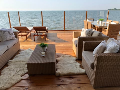 Luxury Vacation Villa Markermeer * **** Upper Cart Game