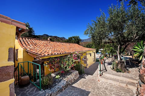 El Pajar, Bohemian Hideaway rural retreat