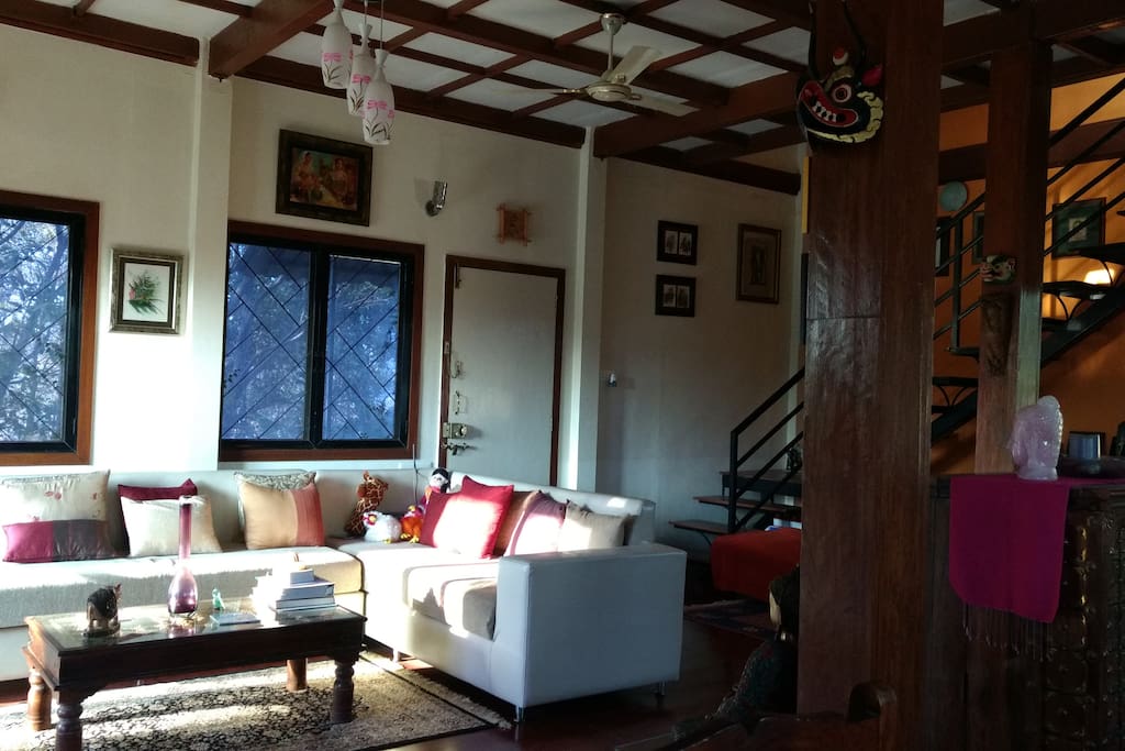 spacios,luxurious yet rustic ambience