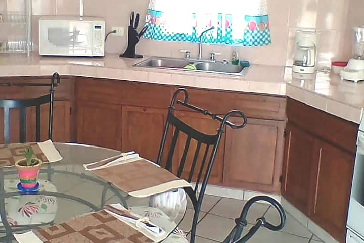 Furnished apartment 1 bedroom,WiFi,kitchen,bathroom