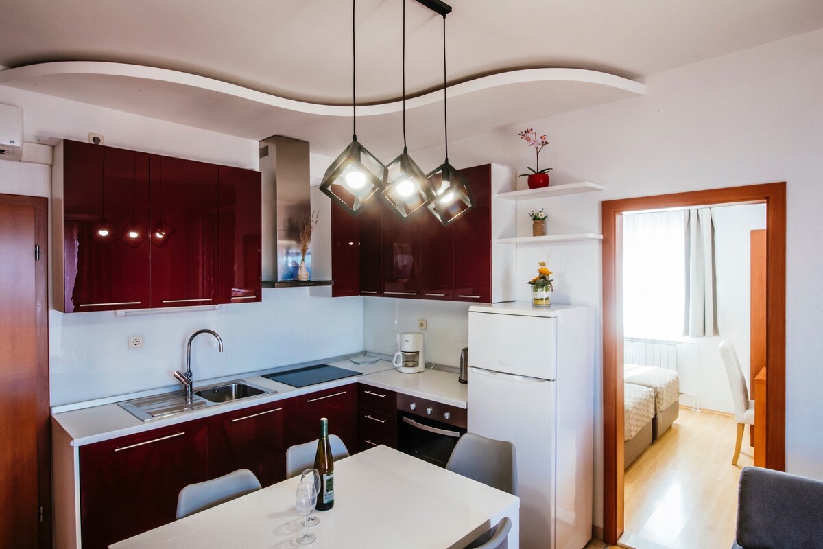 Seaview family apartment