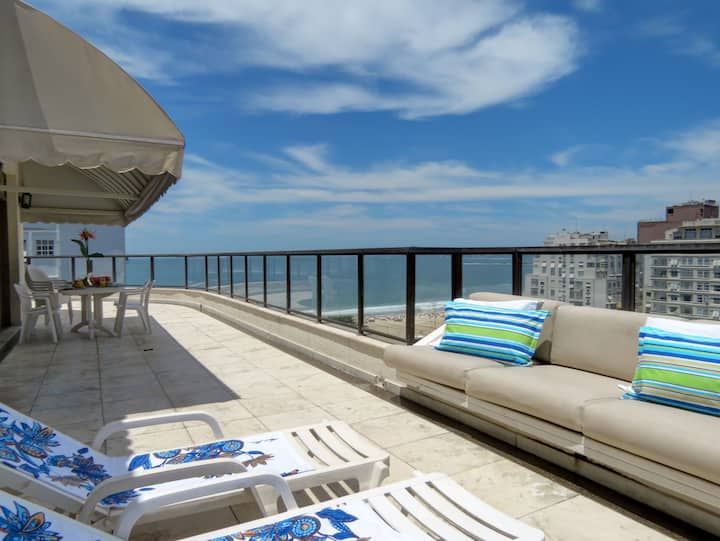 Copacabana sea view penthouse