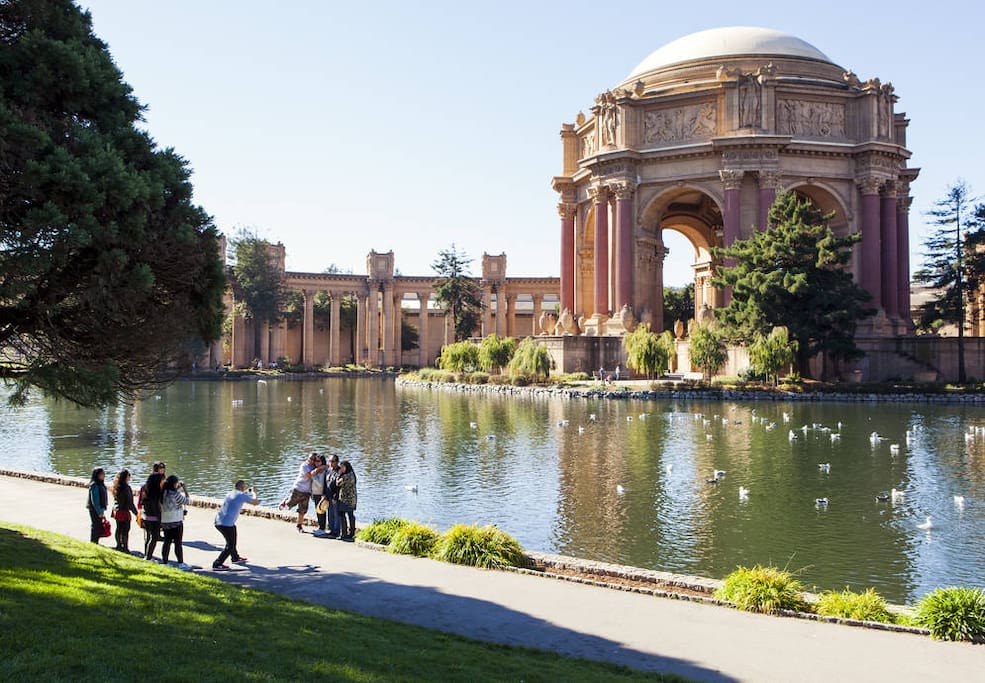 Palace of Fine Arts - Steps Away