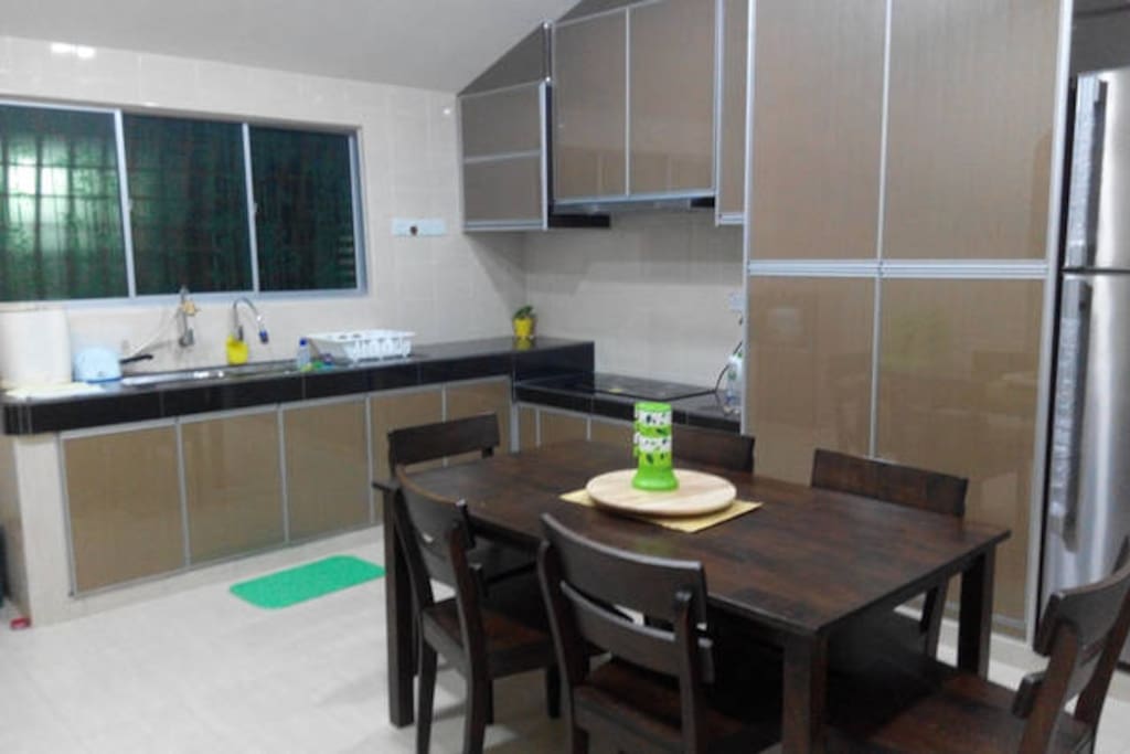Fully furnished Kitchen