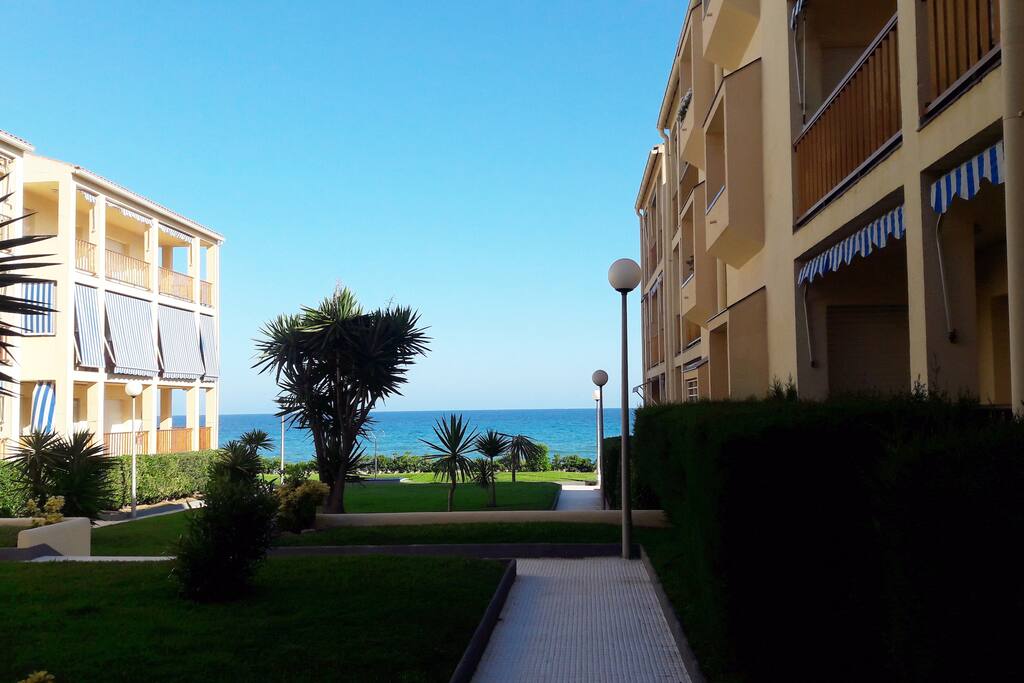 De Casa, al Jardin, al la Playa y al Mar... / Aus dem Haus in den Garten an den Strand und ins Meer...