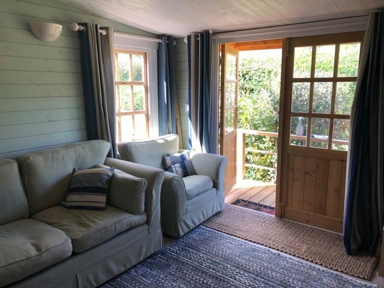 Successful Airbnb property: The Beech Hut - secluded corner in Ryde in Isle Of Wight