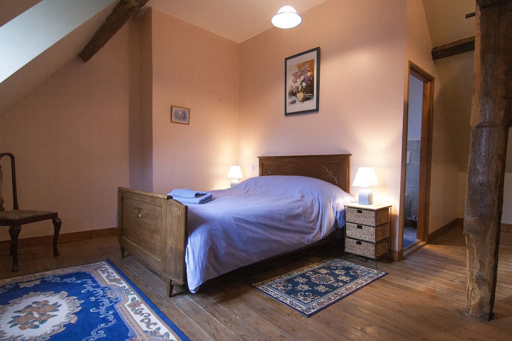 Kamer voor twee personen, één bed van 140cm-190cm