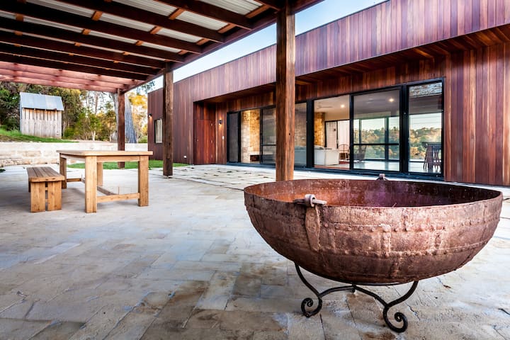 Freshwater House gallery image 3