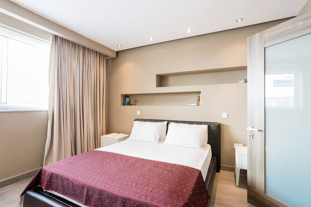 Ensuite bedroom 1/6