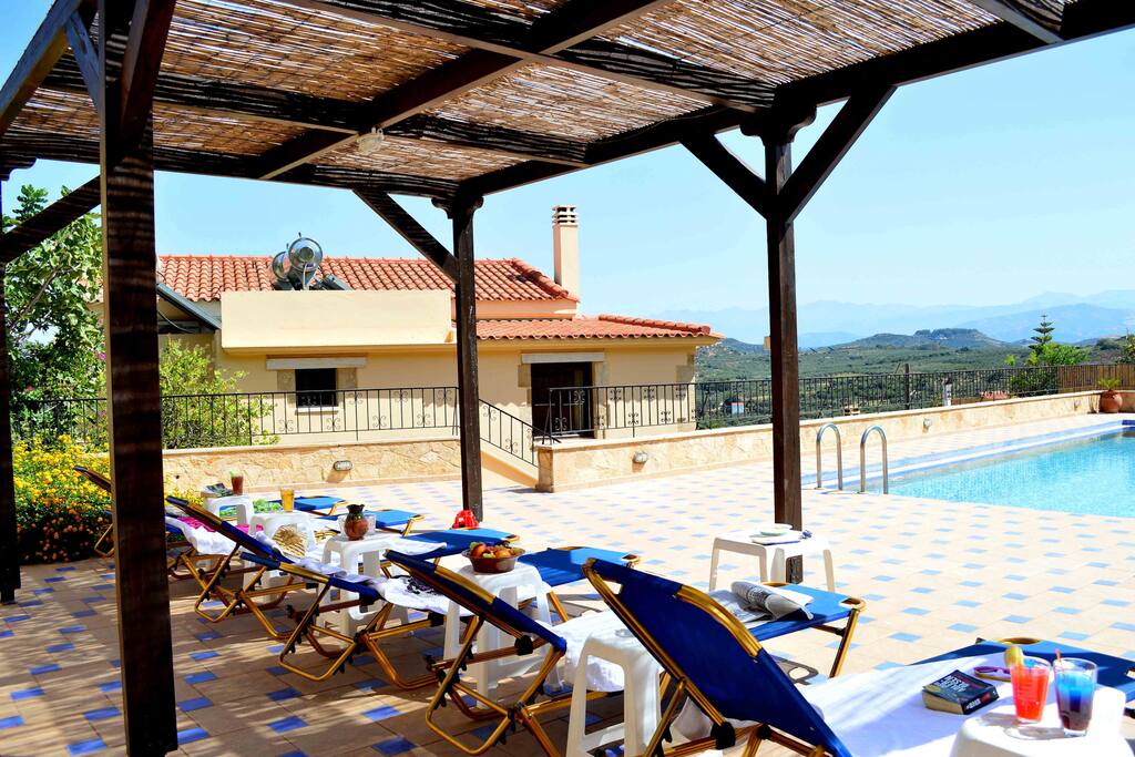 Private swimming pool, chaises for all