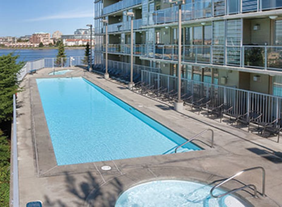 Pool, hot tub, children's pool