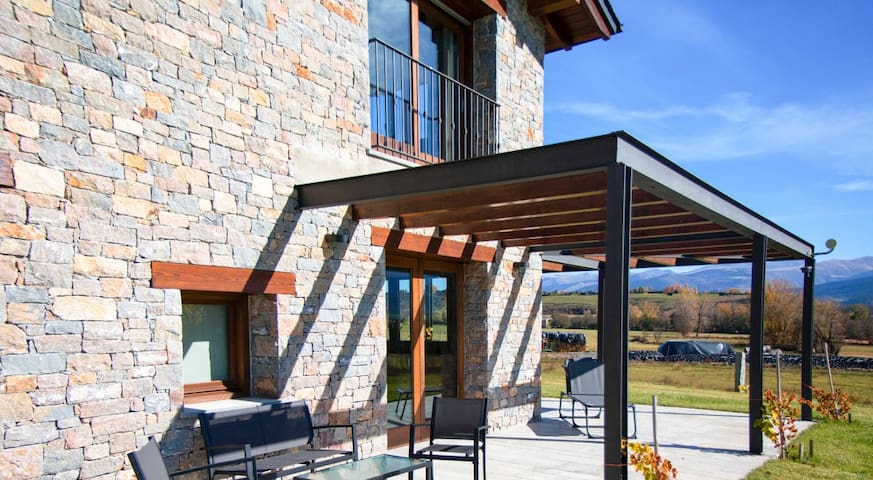 LES FEIXES LLARGUES – casa per 14 persones 🔑