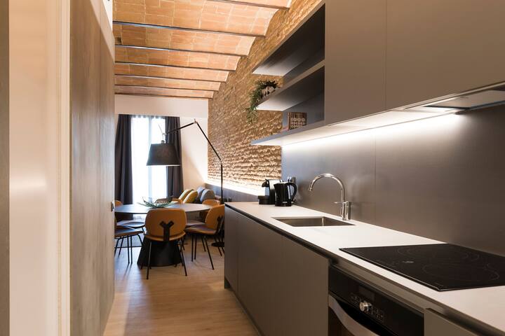 3 bedrooms, bright, elegant, Sagrada Familia, AC gallery image 4