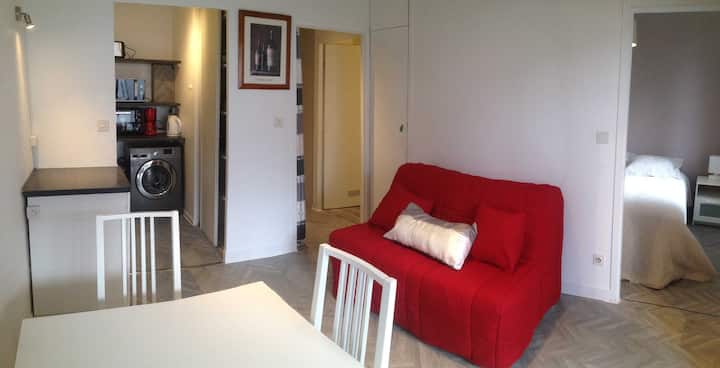 T2 Centre, Pkg Privé, Balcon, Cave, Tout Confort - Ax-les-Thermes