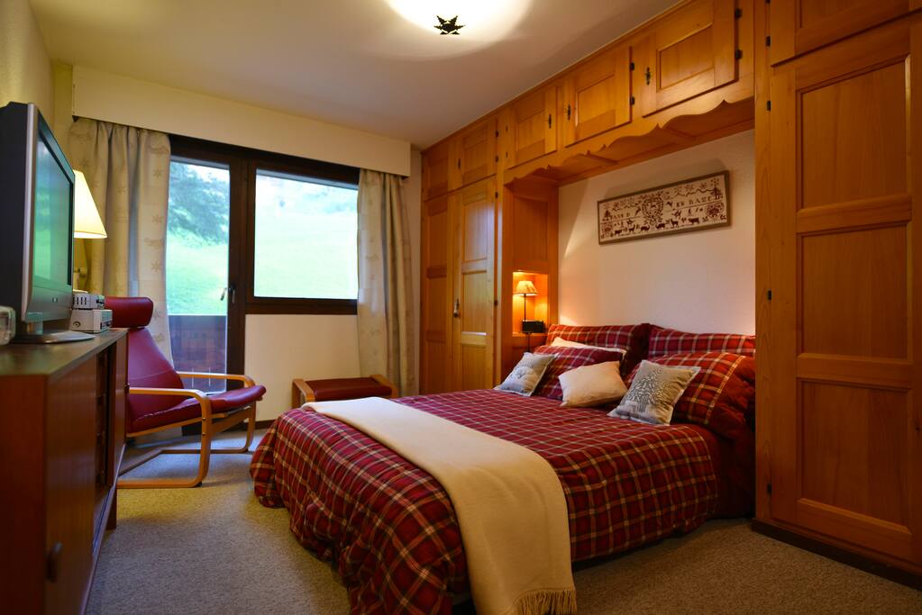 Main bedroom with balcony