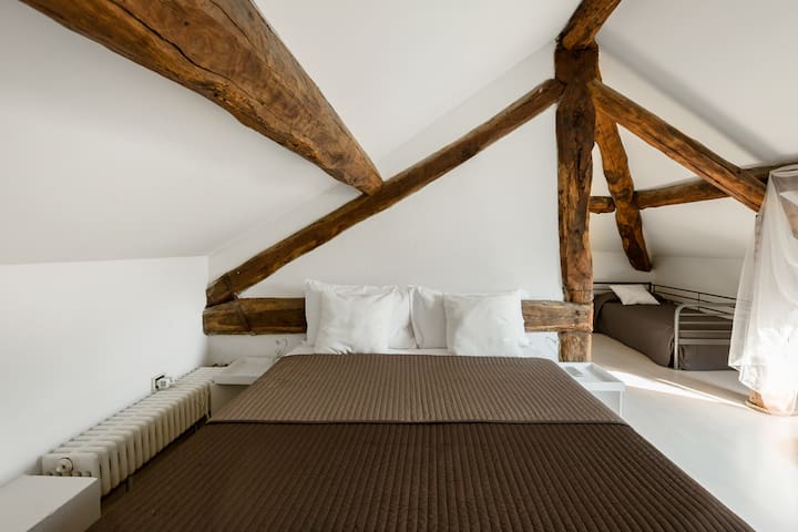 The House of Travelers managed Airbnb listing 3