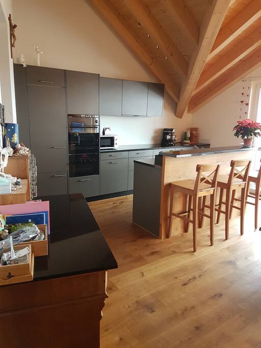 Wohnküche mit Bar