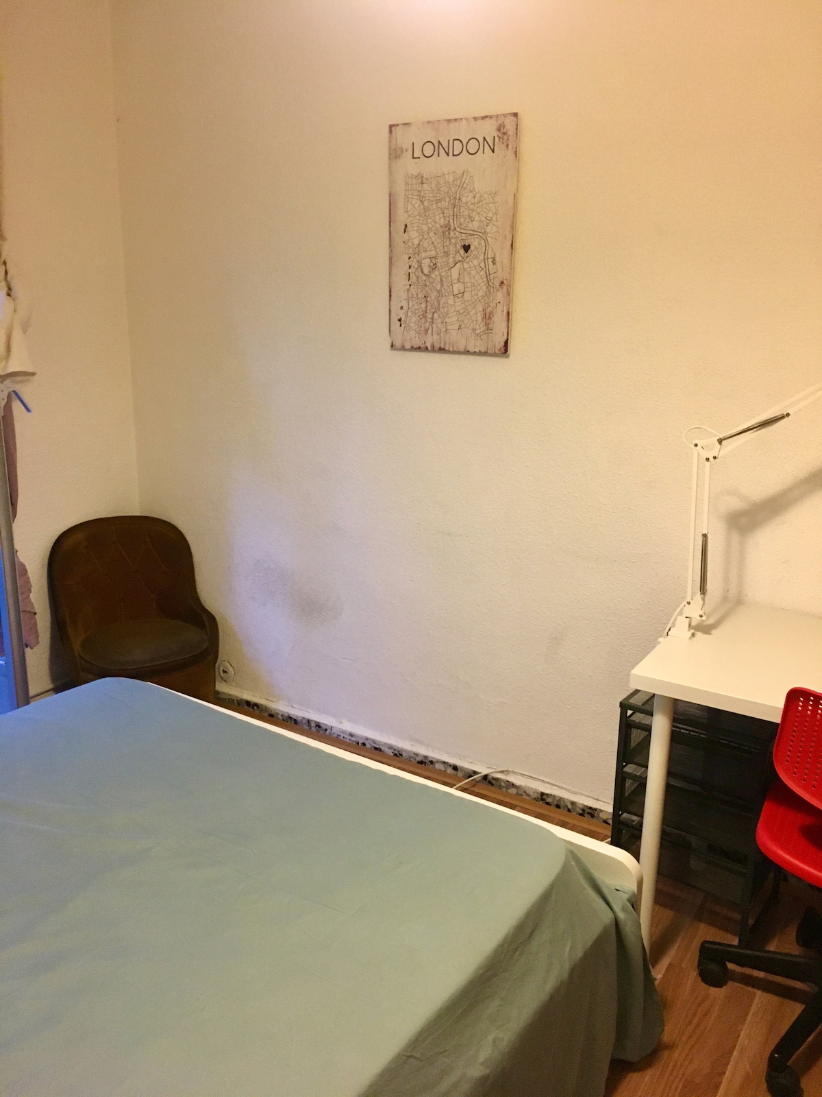 საძინებელი 1