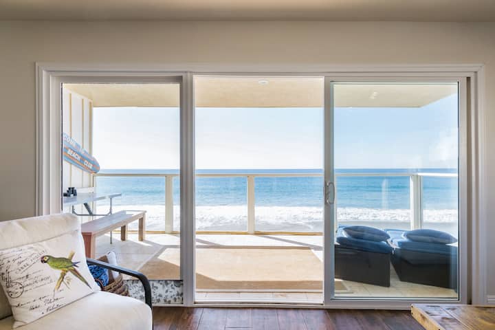 Ultra Premium High Tech Oceanfront Home