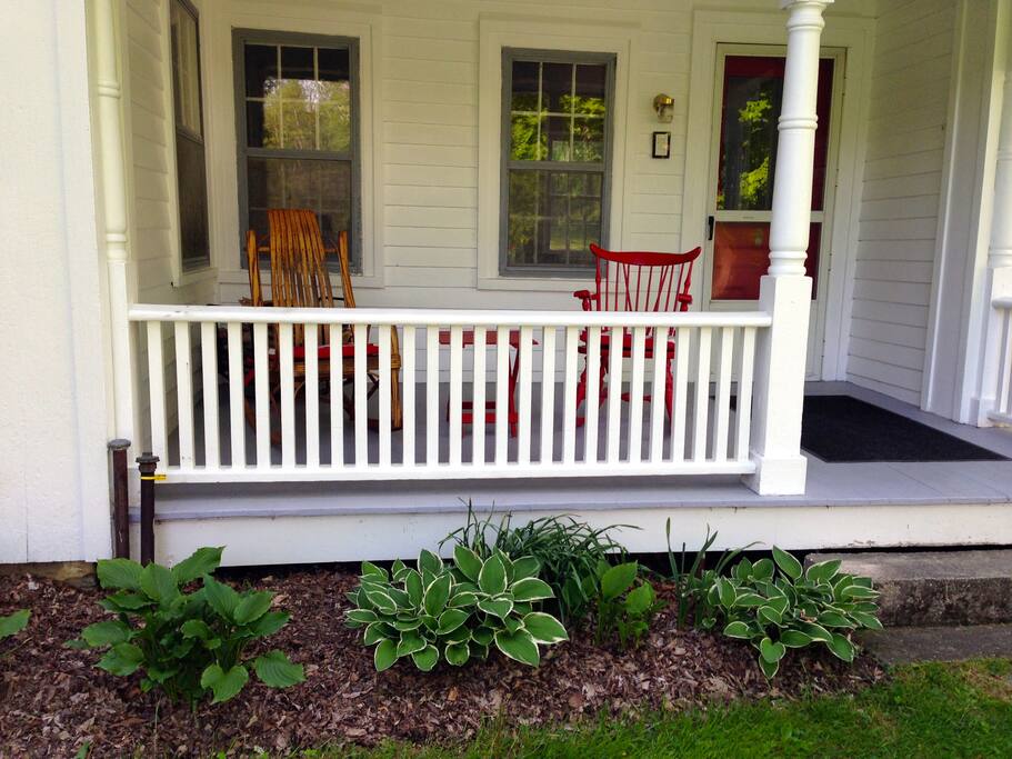 Front porch: perfect for morning coffee or evening cocktails.
