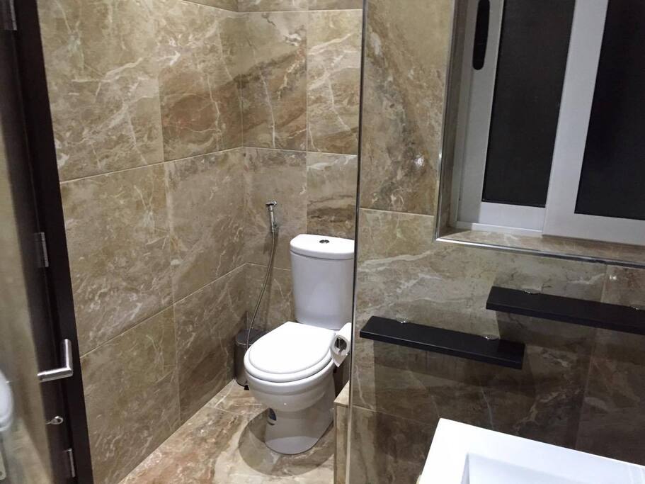 Ensuite