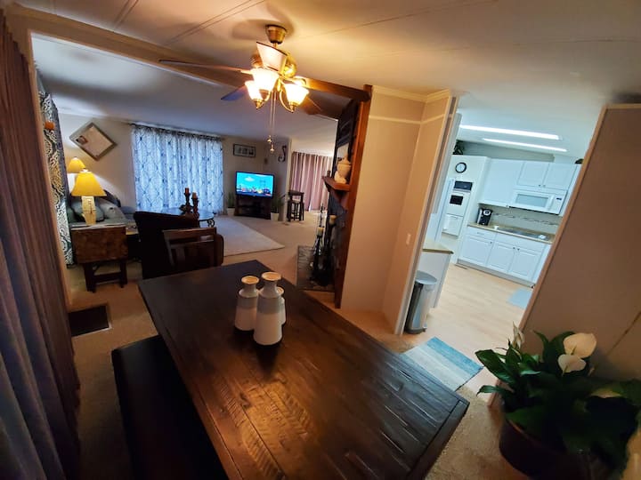 Top {{trip101_paragraph_count} Airbnb Vacation Rentals In Belleview