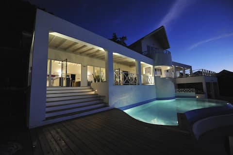 A private Caribbean experience with ocean views