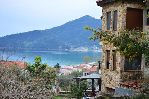 Lagestremia- Luxurious apartment with amazing view