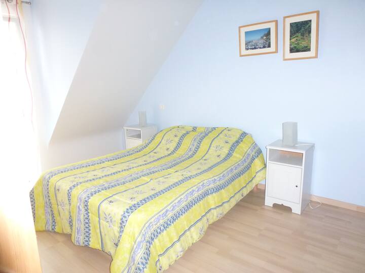 Bedroom 3 floor
