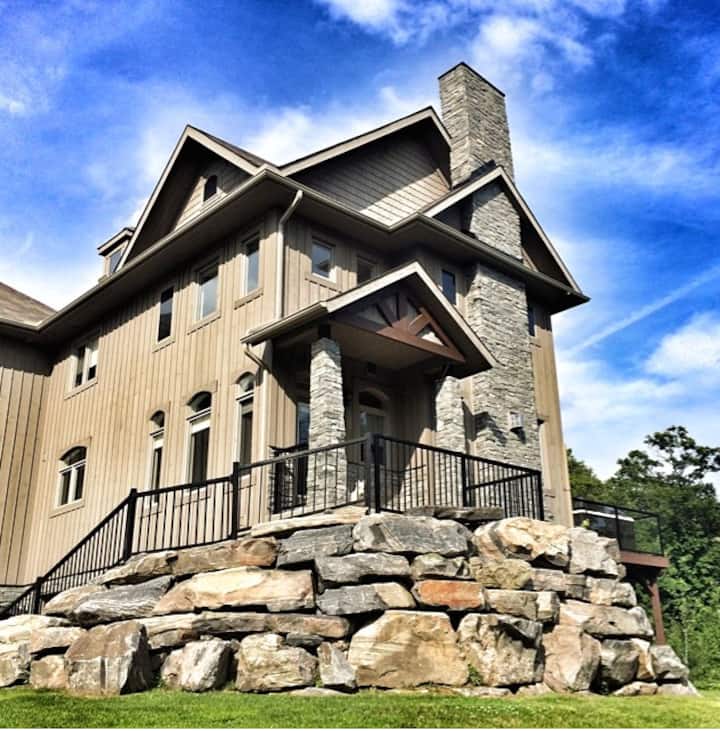 Muskoka Bay Holiday Rentals & Homes Gravenhurst, Canada Airbnb