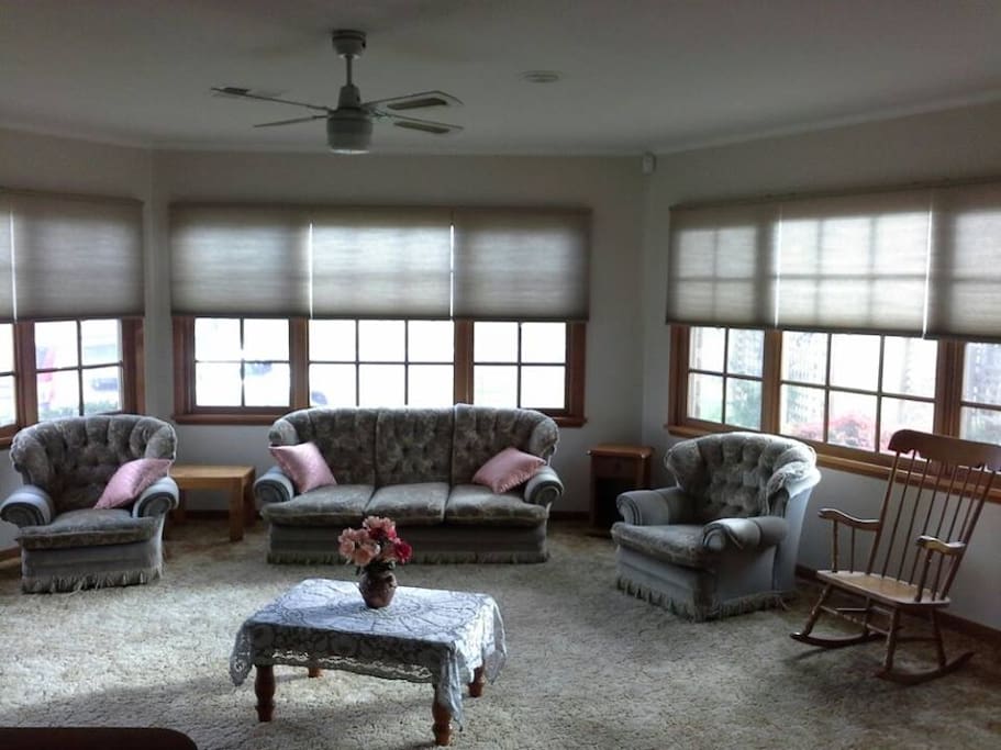 Lounge room