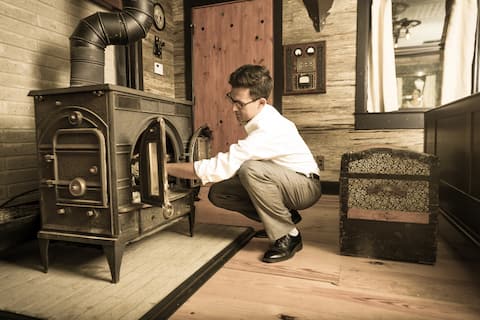 Successful Airbnb property: The Moonshiner: Prohibition with a Steampunk Twist in Wimberley